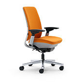 Amia Chair